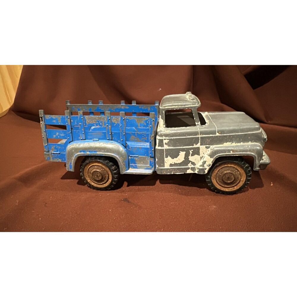 Vintage Hubley 12 " Die Cast Stake Bed Farm Delivery Truck